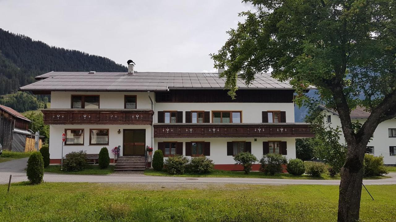 Appartement Haus Christof à Holzgau Extérieur photo